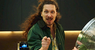 Реклама тижня: Comfy, H&M, Saint Laurent, Kachorovska і Тіна Кароль