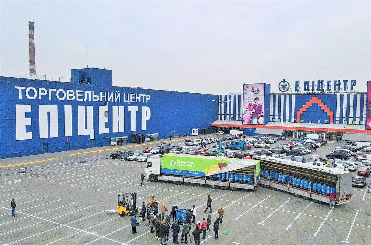 Найбільша в історії України партія батарейок поїде на переробку до Європи