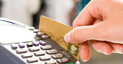 У Верховній Раді зареєстровано законопроекти про зменшення комісії за послуги еквайрингу