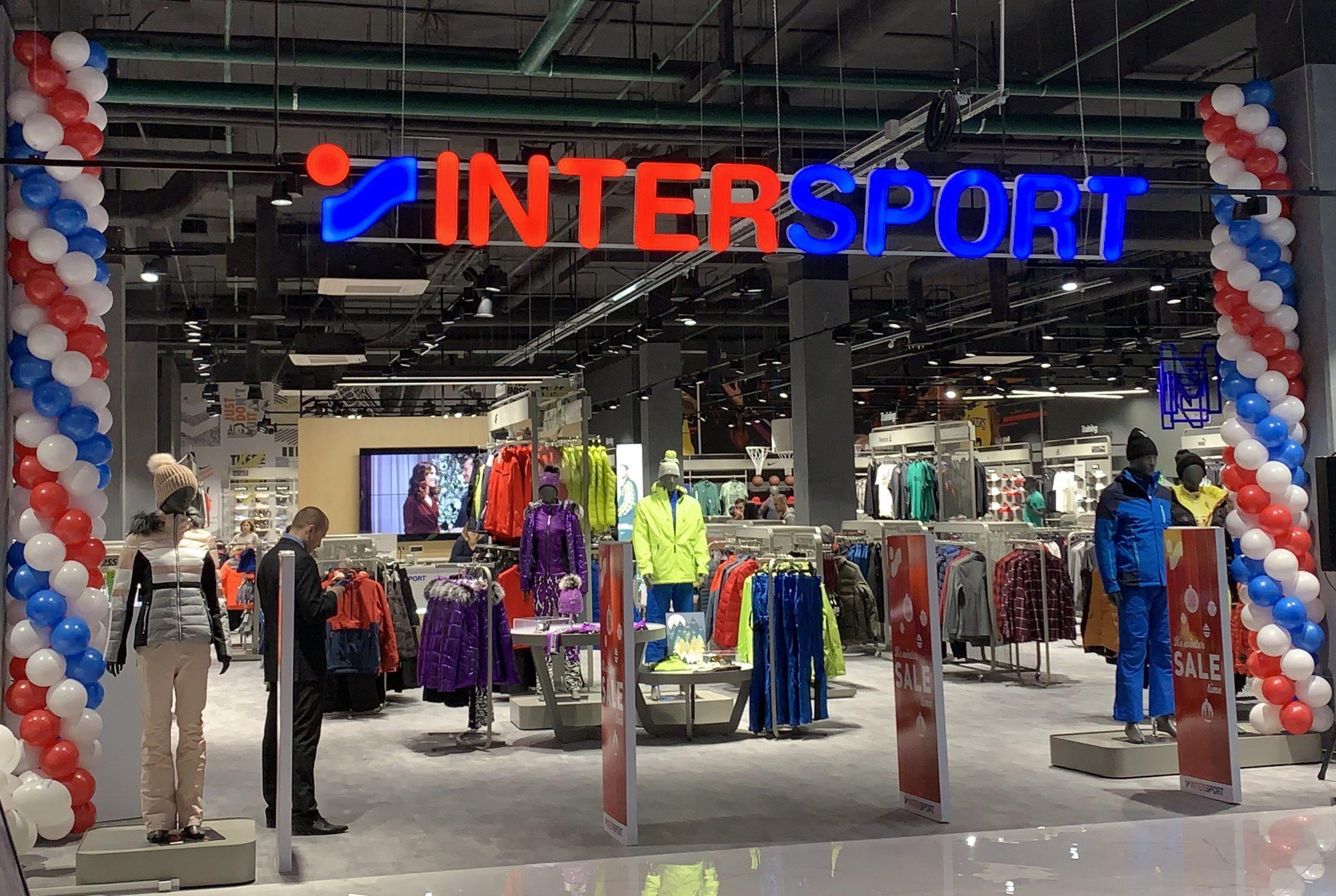 Декабрьский забег: Intersport открыл сразу четыре торговые точки и запускает онлайн-магазин