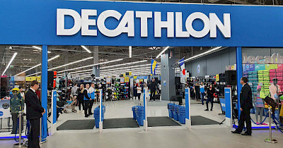 Спортивний Лувр: Як виглядає найбільший в Україні магазин Decathlon (фоторепортаж)