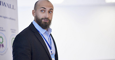 Как увеличить пропускную способность склада на 20% и повысить эффективность логистики в магазине — опыт Fozzy Group