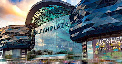 Чому дочка пропутінського олігарха вийшла зі складу акціонерів Ocean Plaza