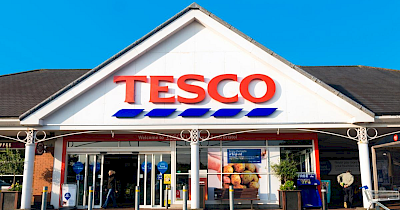 Злети і падіння Tesco: як мережа супермаркетів пережила падіння прибутку на 92%