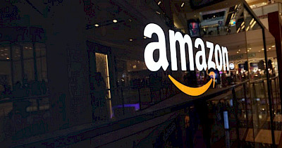 Amazon замовила американському стартапу Rivian 100 000 електрофургонів