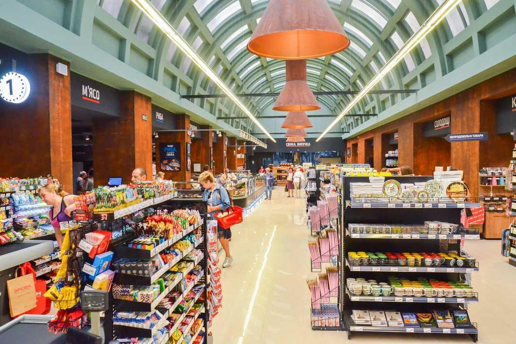 Сеть Арсен открыла супермаркет обновленного формата во Львове (+фото)