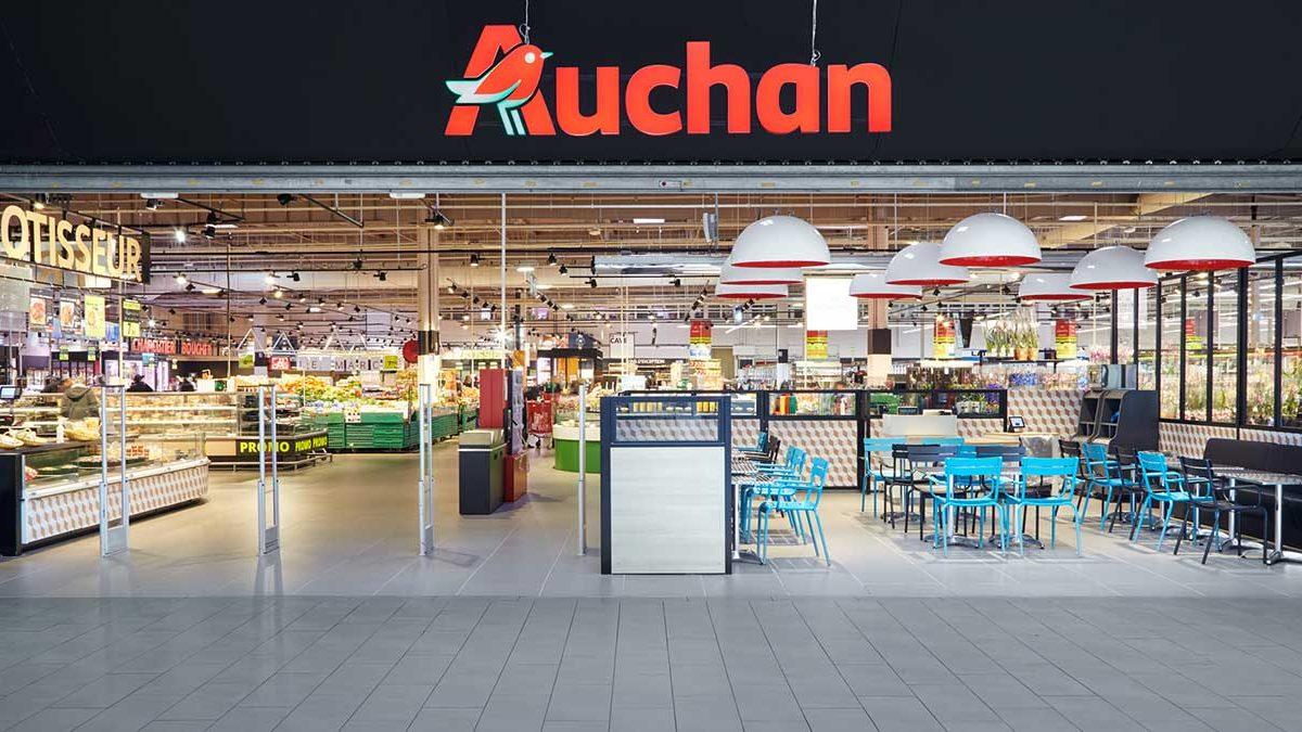 Розпродаж на Апеннінах: Auchan йде з Італії та продає 1600 магазинів