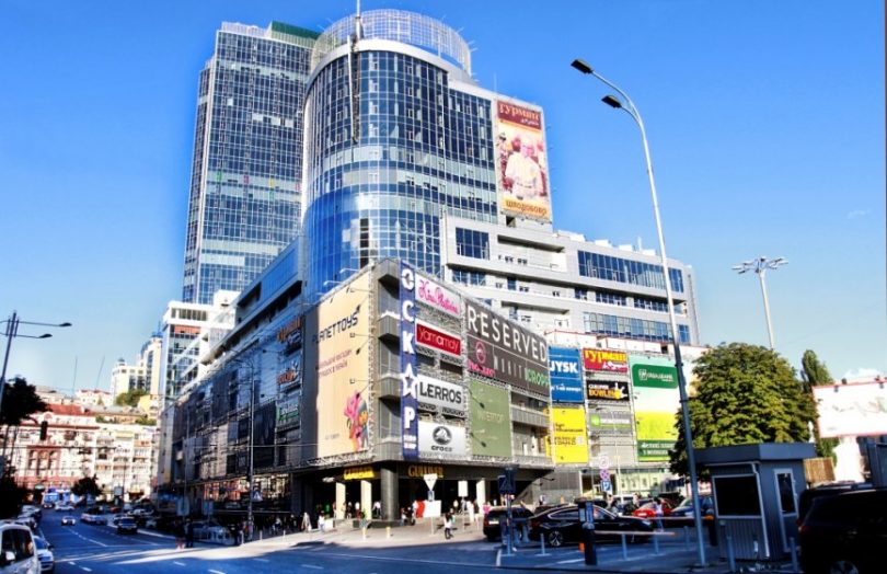 Интерактивный фасад: все баннеры ТРЦ Gulliver в Киеве заменят медиаэкранами