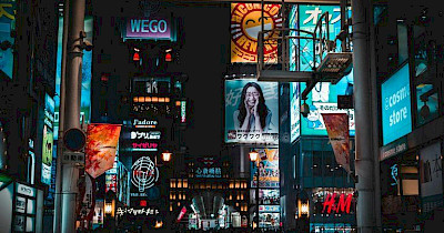 Залучити і продати: як бренди діджиталізують зовнішню рекламу