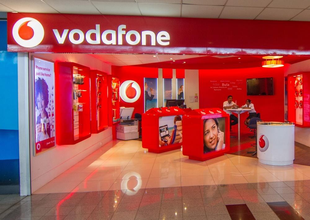 Сосед для Розетки: Vodafone откроет флагманский магазин в здании Главпочтамта