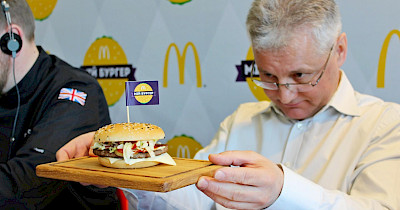 Глава українського підрозділу McDonald’s пішов у відставку