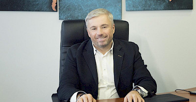 Вячеслав Поврозник, Фокстрот: Риски – ключевой фактор этого года