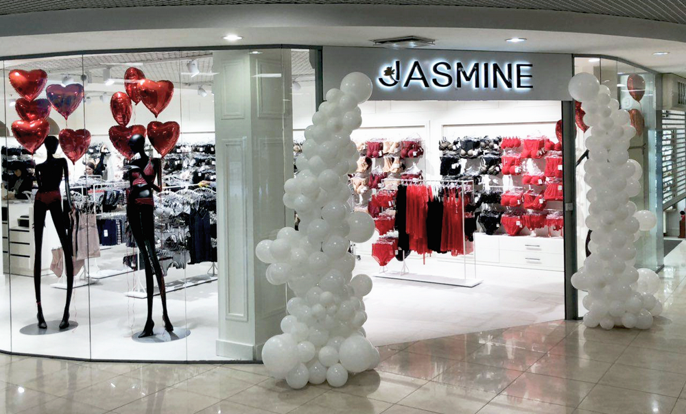Фирменный магазин Jasmine в обновленном формате открылся в луцком ЦУМ