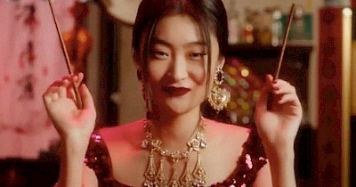 Реклама недели: Comfy, Varus, Зои Кравиц в Стране Чудес и фиаско Dolce & Gabbana