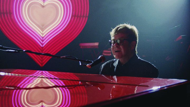 Реклама недели: Фокстрот, KFC, Ted Baker, John Lewis и Элтон Джон