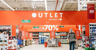 Французька мережа Carrefour тестує в гіпермаркетах концепцію Outlet