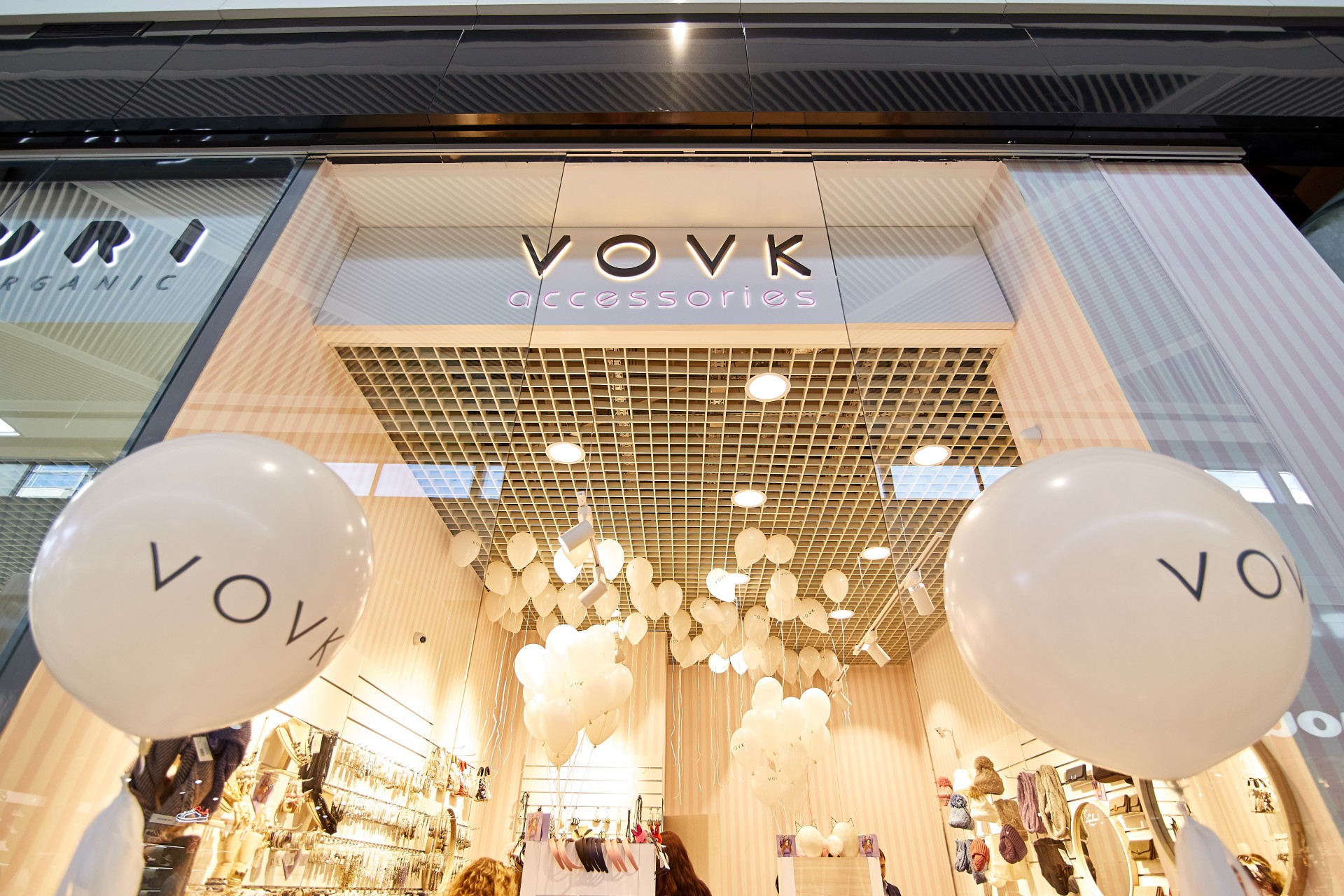 Сразу три студии VOVK и VOVK Accessories открылись в Lavina Mall
