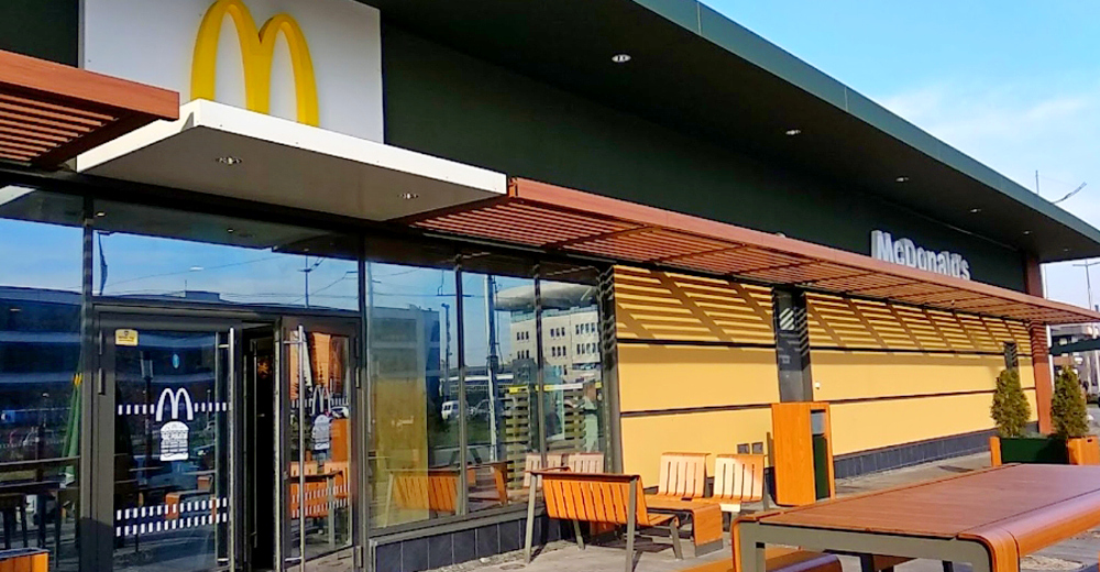 McDonald’s начал работать у Южного вокзала в Киеве в формате «опыт будущего»