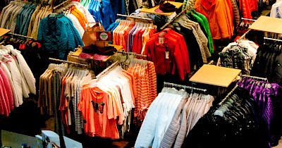 Импортерам на радость: ввоз брендовой одежды в Украину станет дешевле