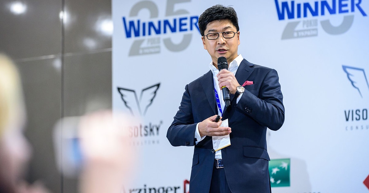 Диджитализация обувного бизнеса: 5 лайфхаков от Владимира Цоя