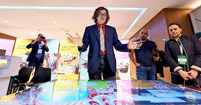 У київських ТРЦ і ресторанах з’являться українські інтерактивні столи Kodisoft