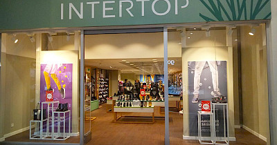 Intertop запускает маркетплейс, обновляет мобильное приложение и развивает партнерство с Укрпошта