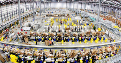 Як Amazon побудував найефективнішу в світі службу доставки, використовуючи хаос