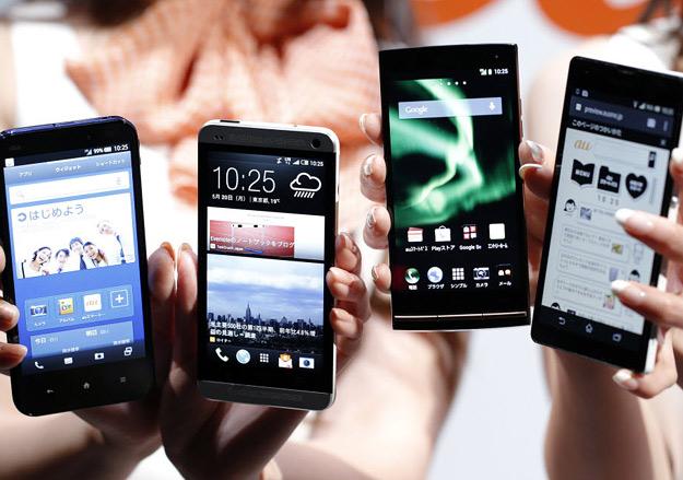 Украинцы в 2017 году потратили на телефоны и компьютеры 30 млрд грн