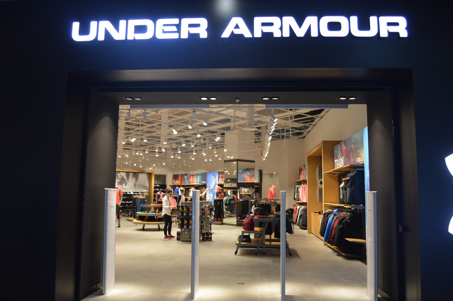 У 2018 році Under Armour відкриє ще 10 магазинів в Україні