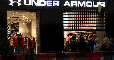 Ласкаво просимо: в Києві відкрився перший в Україні магазин Under Armour (фотозвіт)