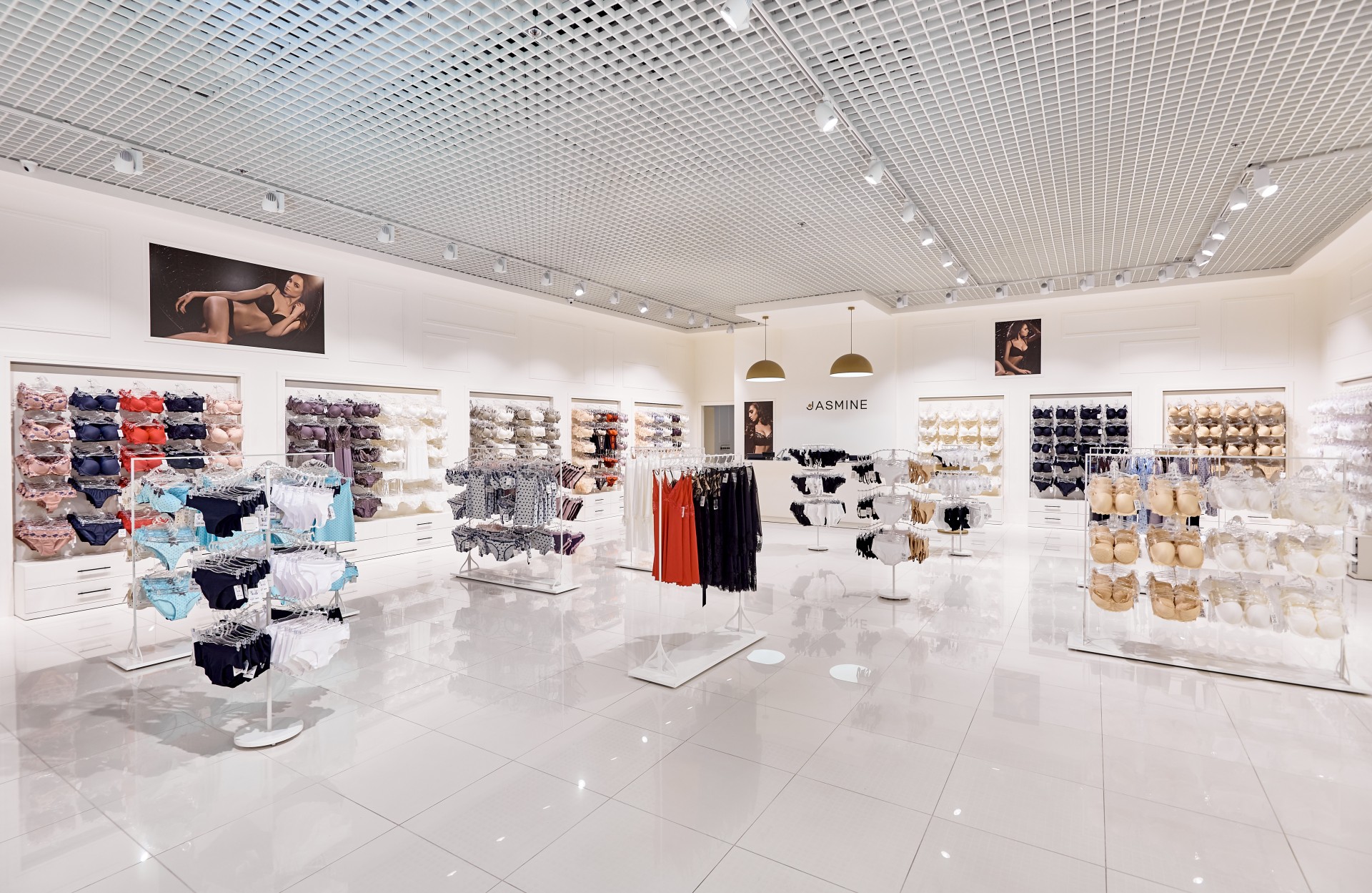 Мережа JASMINE відкрила перший магазин в Казахстані