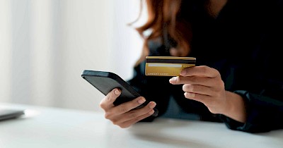 Открыть счет в Индонезии