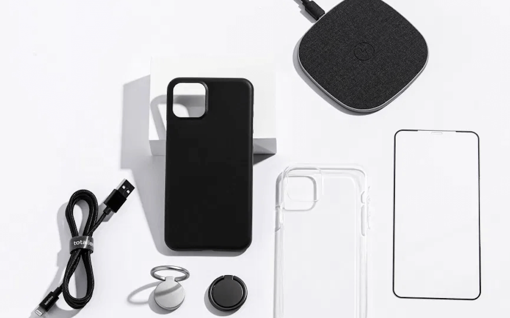 iPhone 15 Pro Max: выбираем аксессуары для премиального смартфона