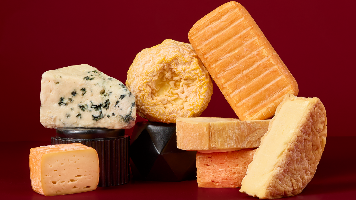 Сир-стрьомінг: у Сільпо з’явилася лімітована колекція найпахучіших сирів світу