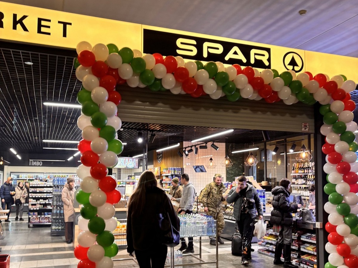 У самому серці Києва запрацював оновлений супермаркет Spar (+фото)