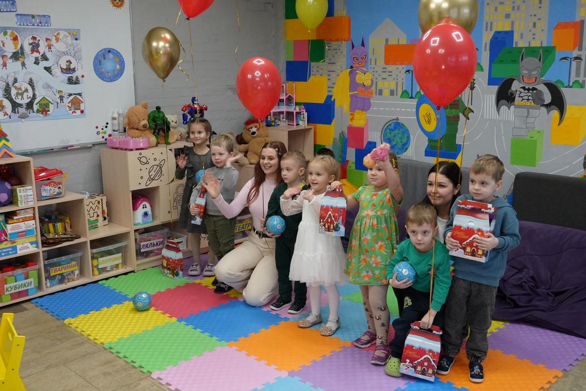 Новий осередок дошкільної освіти: мережа Аврора відкрила центр розвитку дитини в офісі в Полтаві