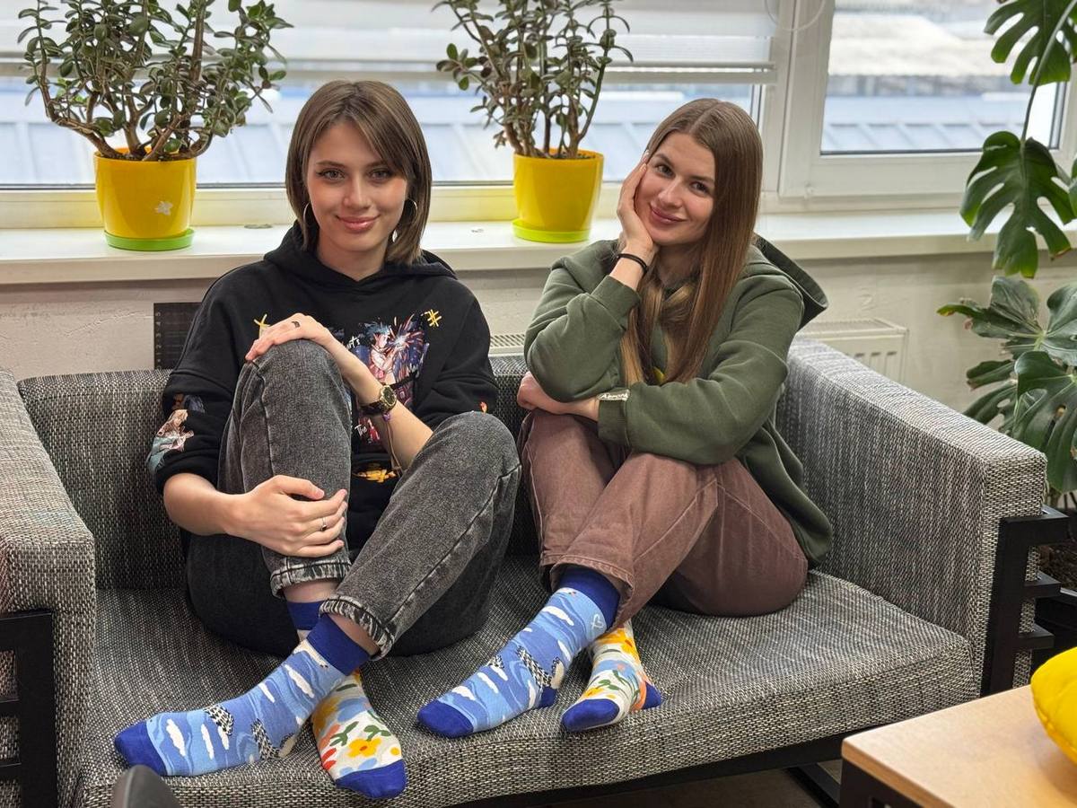 «Шкарпетуйся»: мережа Аврора долучилася до акції до Всесвітнього дня людей із синдромом Дауна