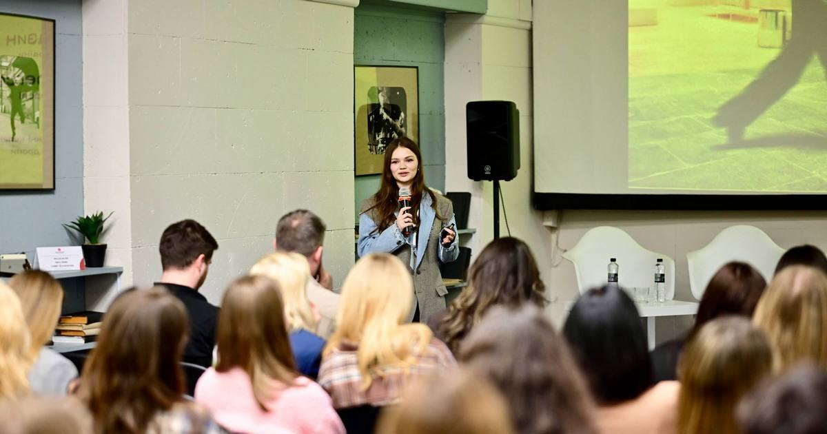 69% українських споживачів довіряють рекомендаціям блогерів. Як це використовує мережа Estro?