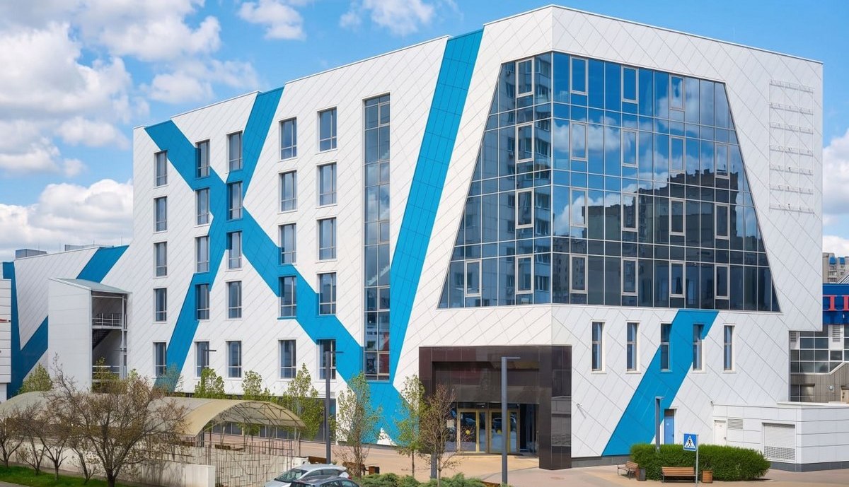 Dragon Capital запустив БЦ Piramida, планує відновити БЦ Grand та інвестує $3 млн в енергоефективність своїх об’єктів