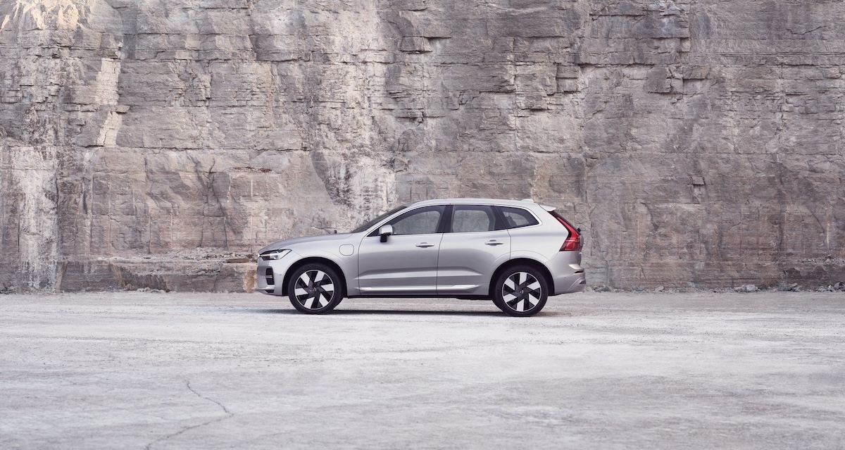 Volvo XC60: гармонія динаміки, технологій і зручності у форматі сучасного кросовера